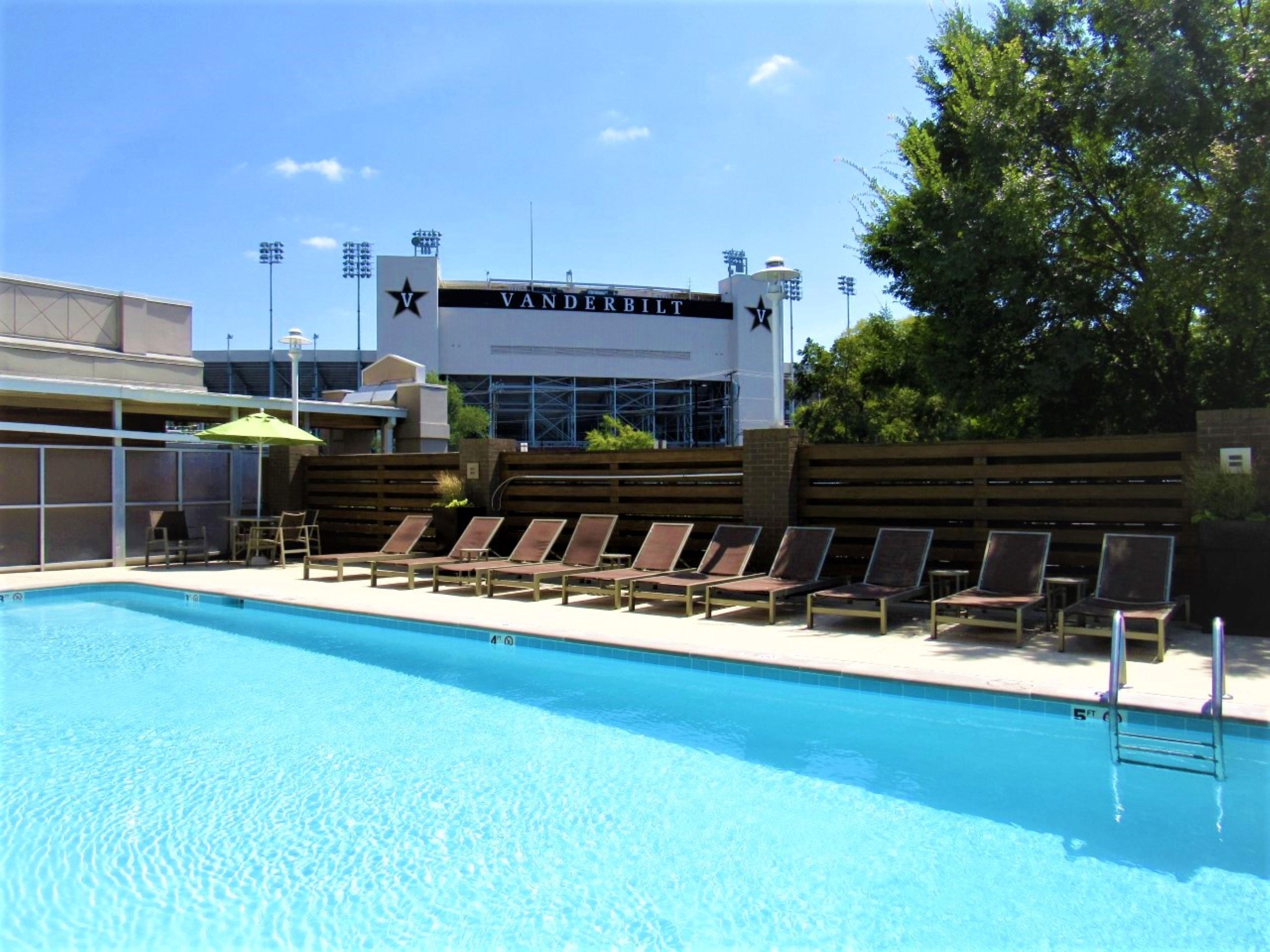 Holiday Inn Nashville - Vanderbilt - Dwtn By Ihg Εξωτερικό φωτογραφία